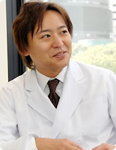 副院長:阿部 敏高